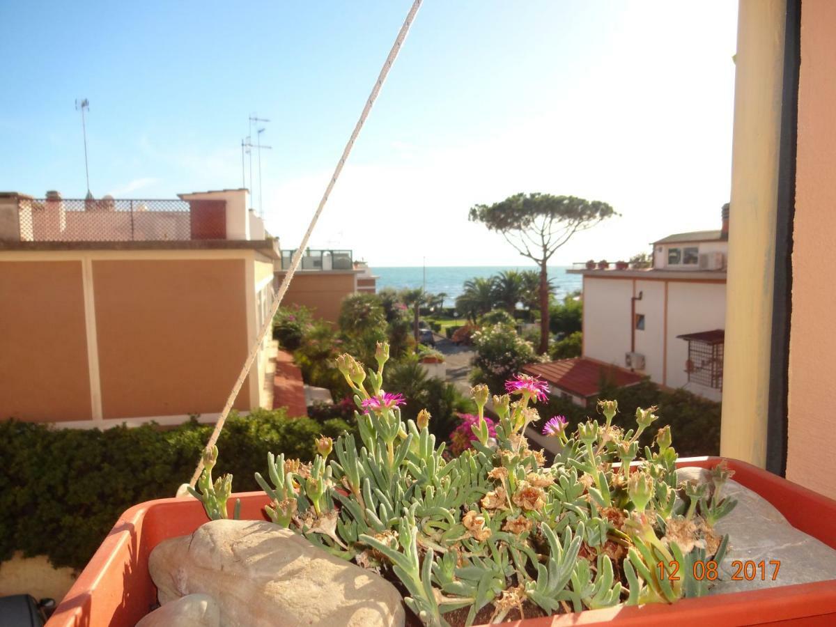 Casa Mara Διαμέρισμα Santa Marinella Εξωτερικό φωτογραφία